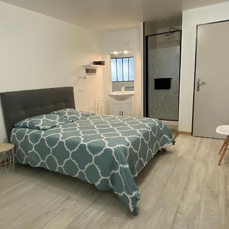 Joli T2 Dans Une Maison De Village Chateauroux-les-Alpes Εξωτερικό φωτογραφία